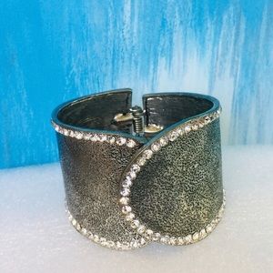 💰3/$15 Bracelet with Rhinestones M50